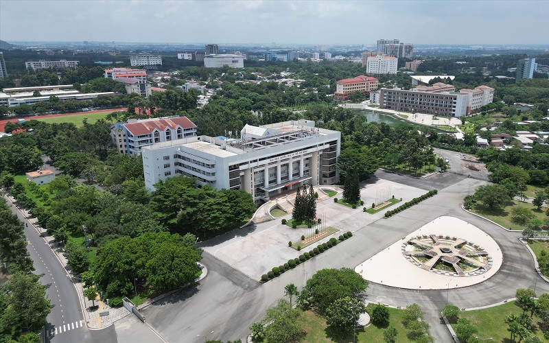 top-10-truong-dai-hoc-tot-nhat-tphcm-1