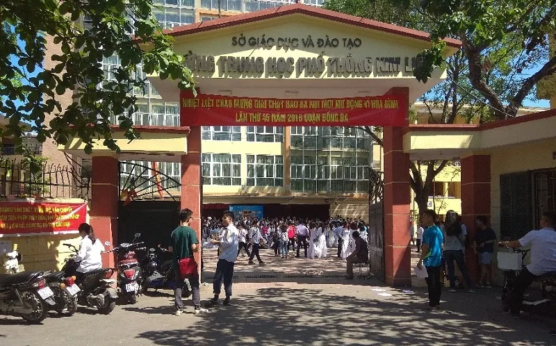 top 10 truong thpt tot nhat ha noi dinh huong tuong lai cho con
