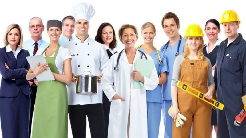 Khối ngành IT và Khoa học dữ liệu luôn đứng đầu top các ngành dễ xin việc hiện nay.